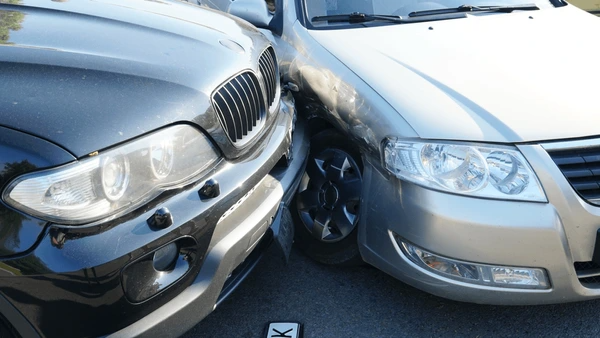 Critical Steps to Take After a Car Accident: Ultimate Survival Guide